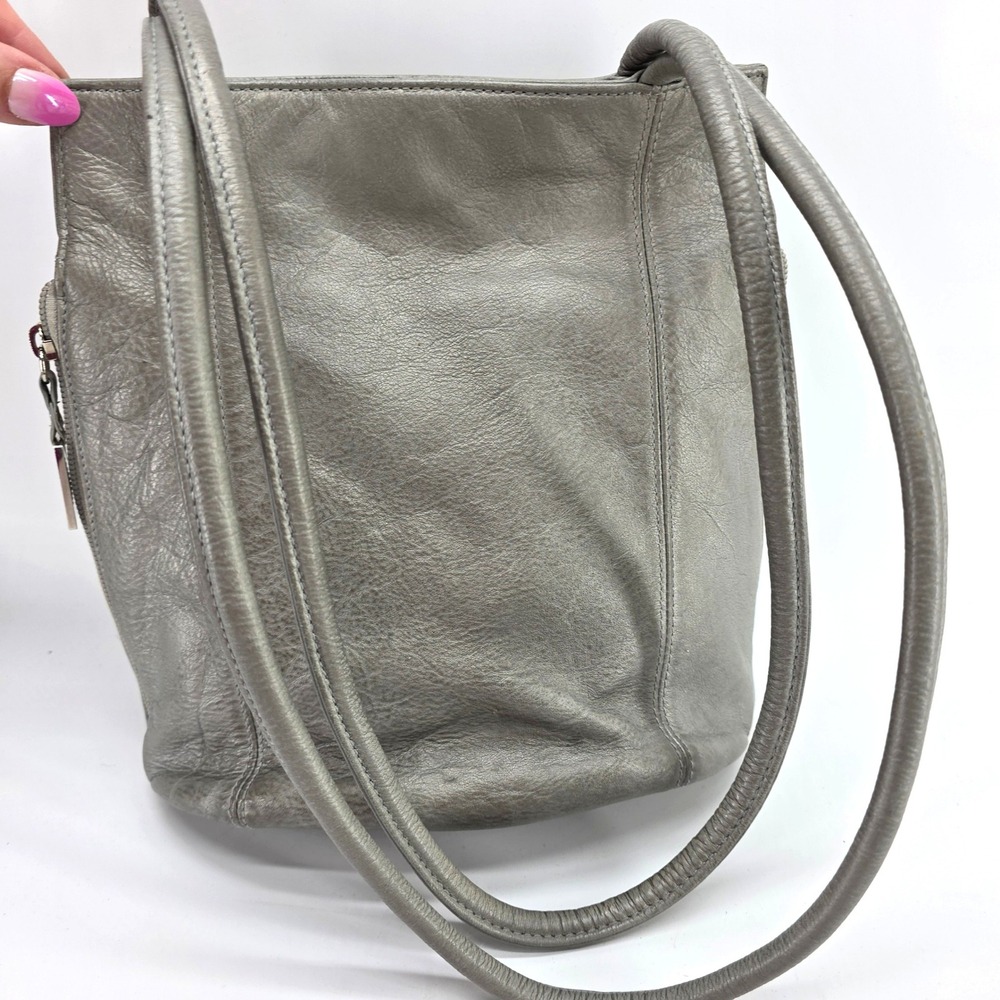 Vintage Cee Klein Shoulder Bag Gray Silver‎ Pebbled Y2K 90s Minimalist Neutral